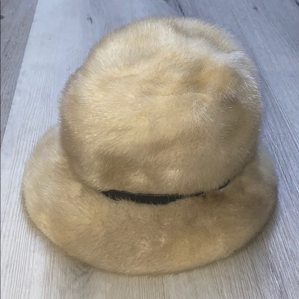 Vintage Saks Fifth Avenue Fur Hat with Leather Bow - Picture 3 of 5
